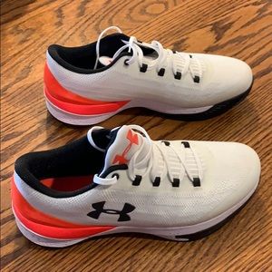 Men’s Under Armour Shoes sz 12